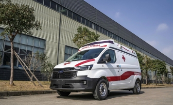 Ford transit cứu thương cao cấp nhập khẩu 2025
