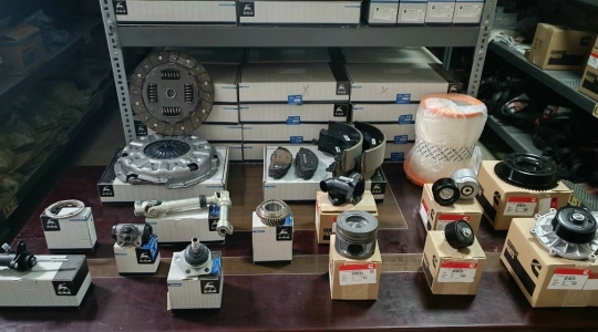Phụ tùng xe Gaz